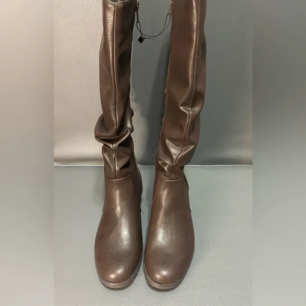 NWT CLIFFS WHITE MOUNTAIN TALL BOOTS - Picture 4 of 5